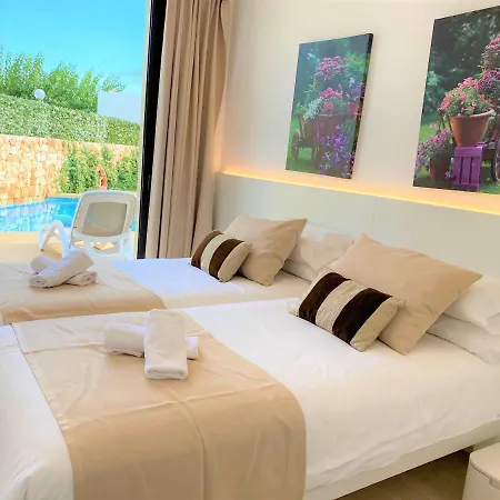 Villa Lucia Cala'N Blanes  Exterior photo